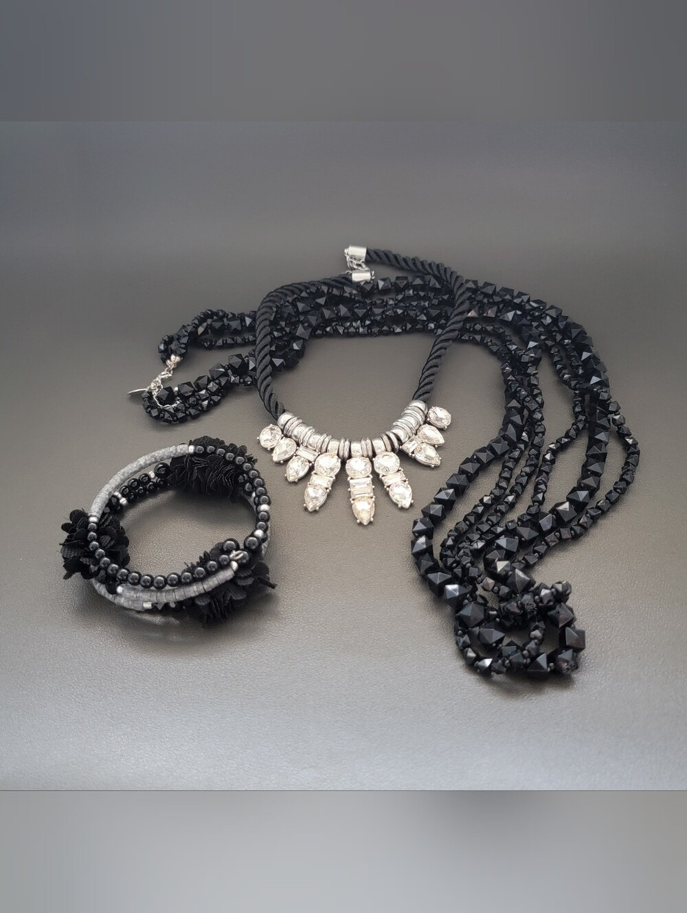 3 Pc Black Statement Jewelry Bundle Crystal Bib Nk, Faceted Bead Nk, Memory Wire